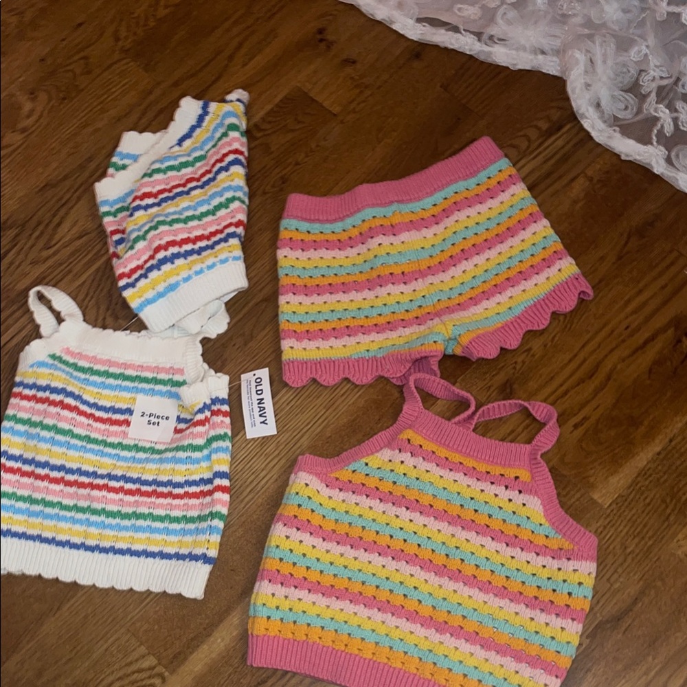 2 for 1! Multicolor kids knit shorts shot